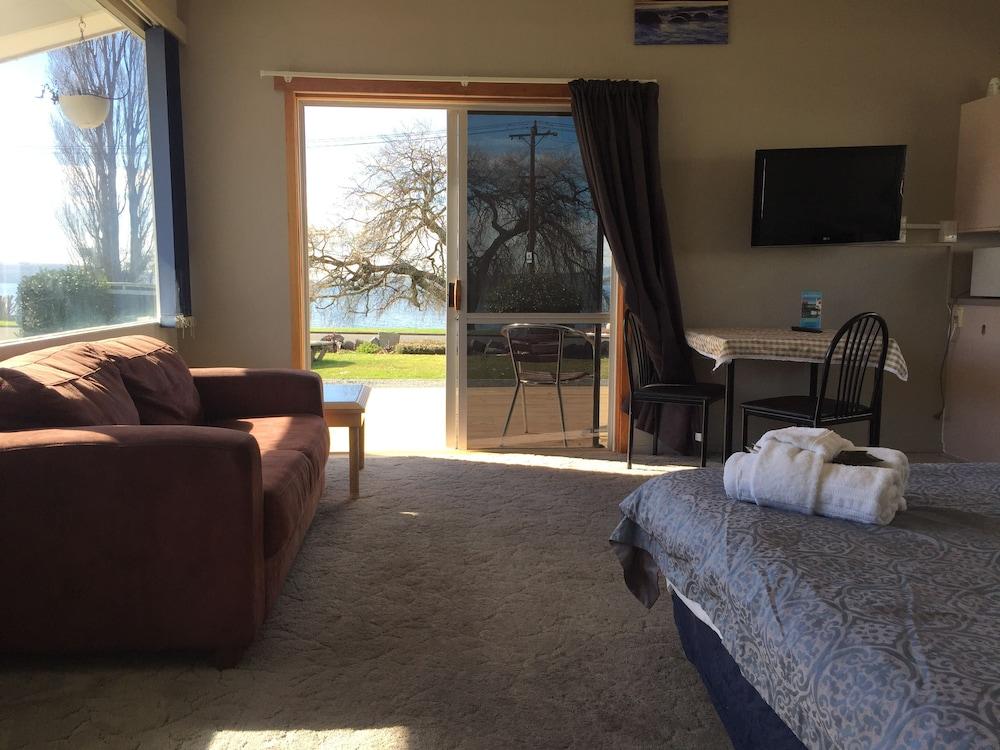 Jack & Di'S Lakefront Motel Distretto di Distretto di Rotorua Esterno foto