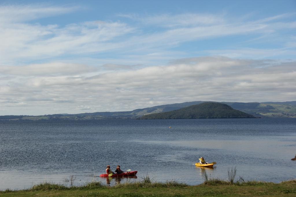 Jack & Di'S Lakefront Motel Distretto di Distretto di Rotorua Esterno foto