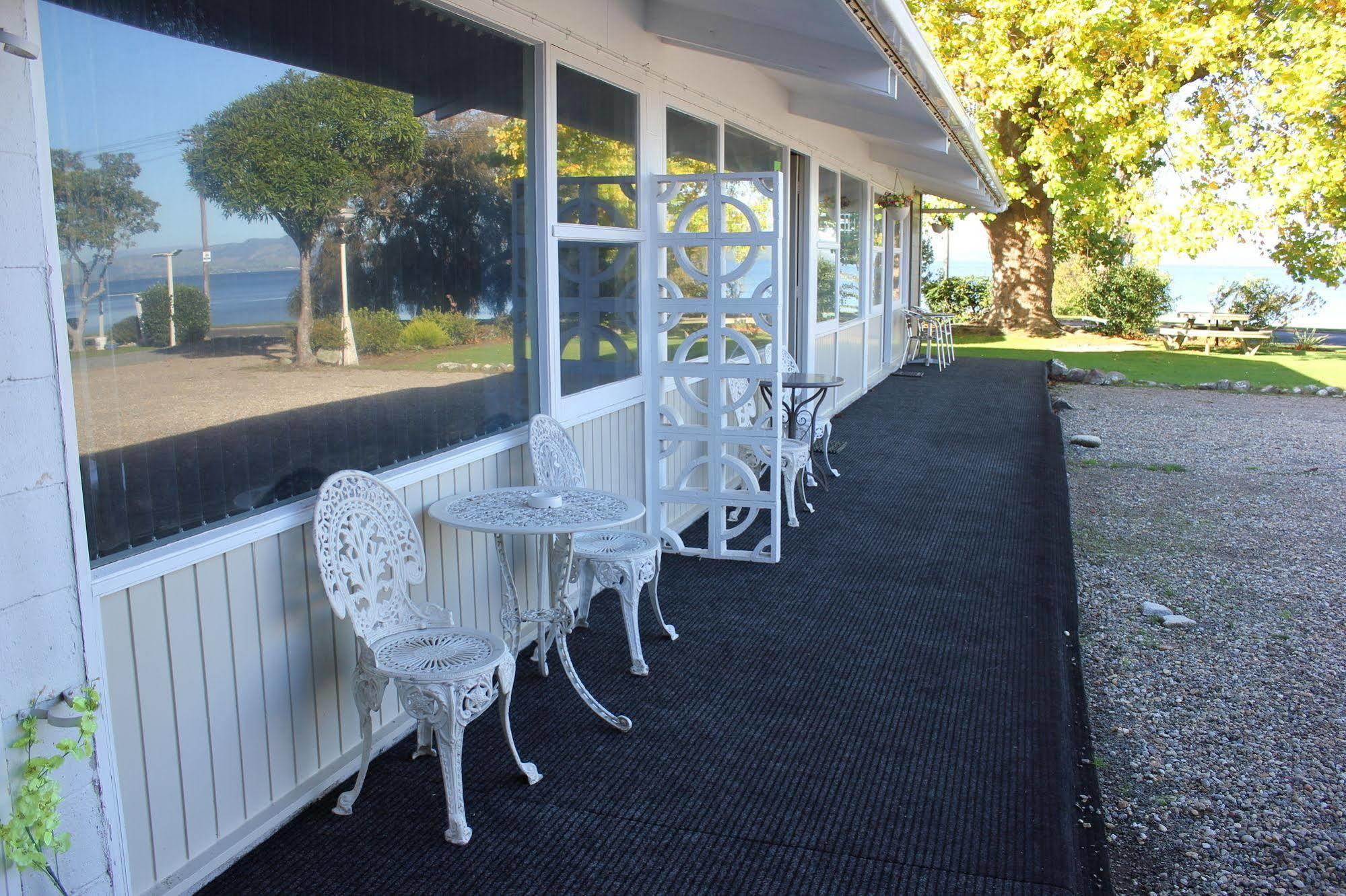 Jack & Di'S Lakefront Motel Distretto di Distretto di Rotorua Esterno foto